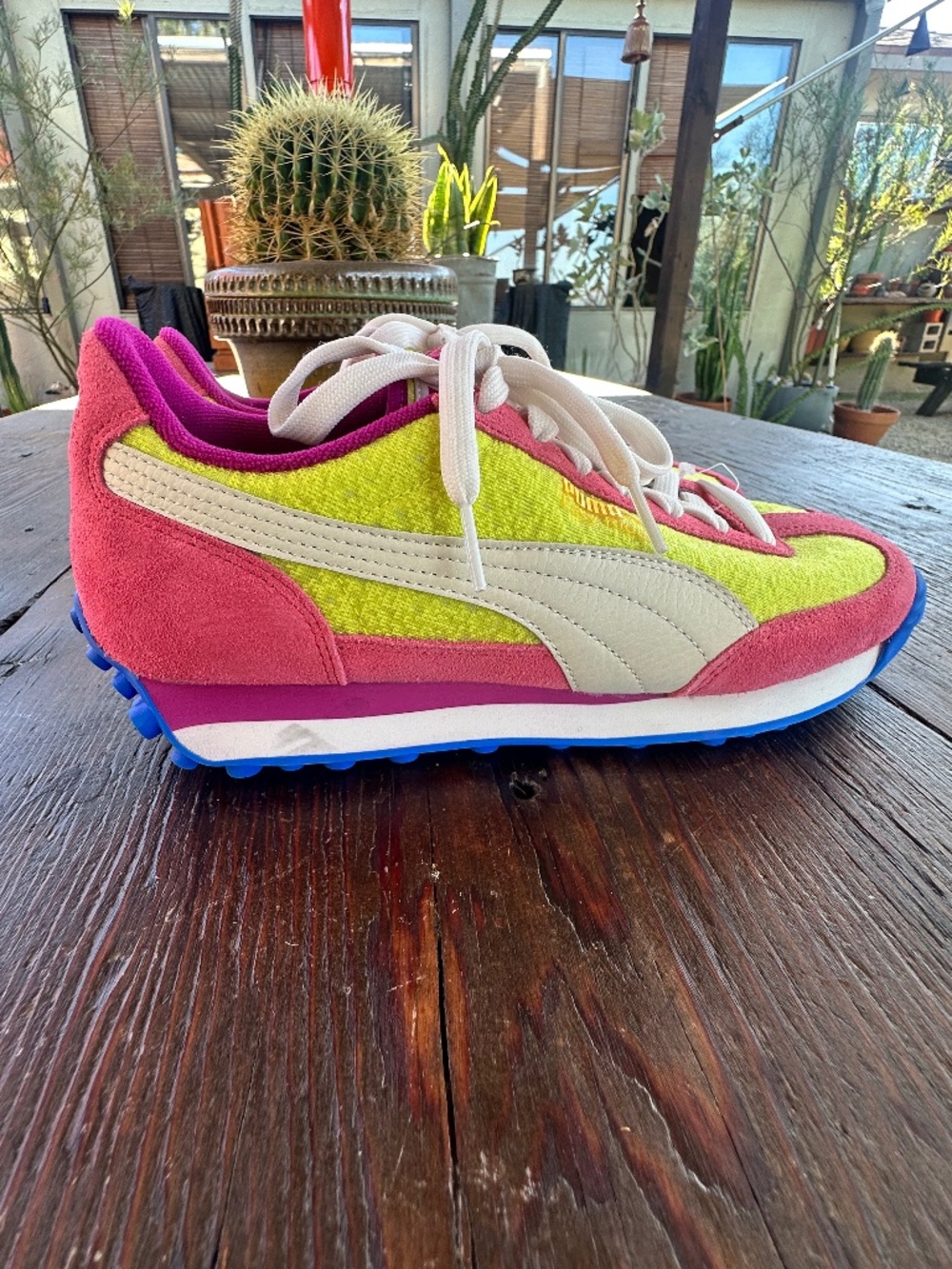 Puma Colorful Retro Running Sneakers Size Women’s 9 Pink Lime Cream Blue